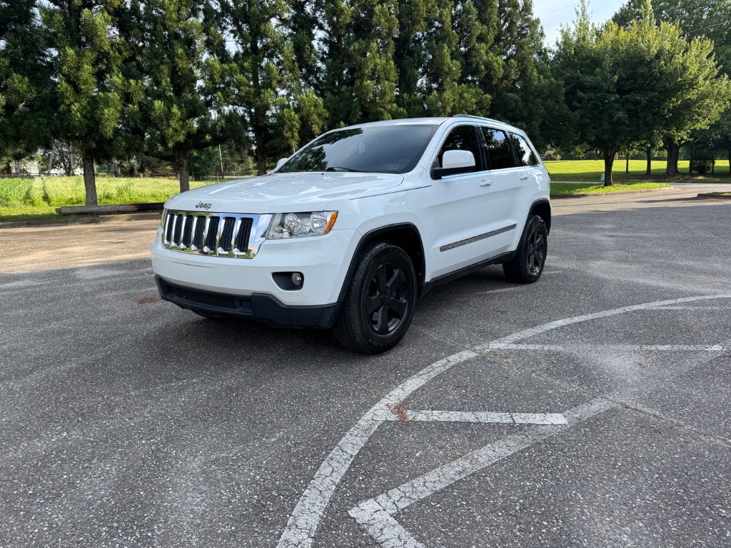 2013 Jeep Grand Cherokee Laredo X's photo