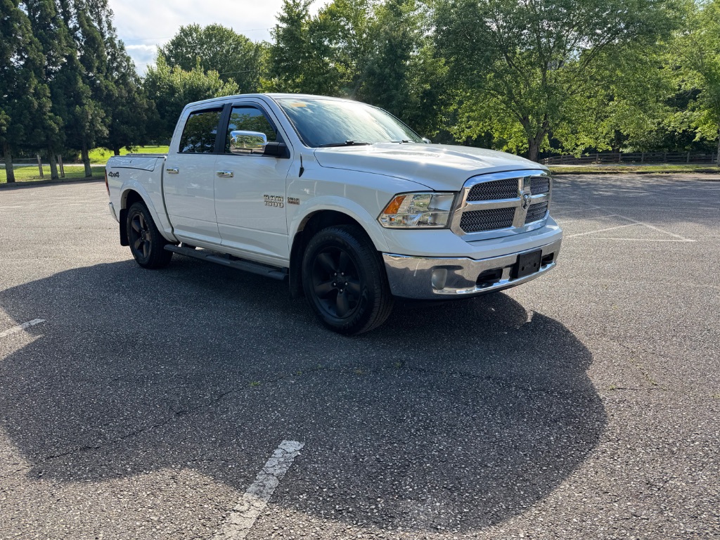 2018 RAM 1500 Harvest 4x4 Crew Cab 5'7's photo